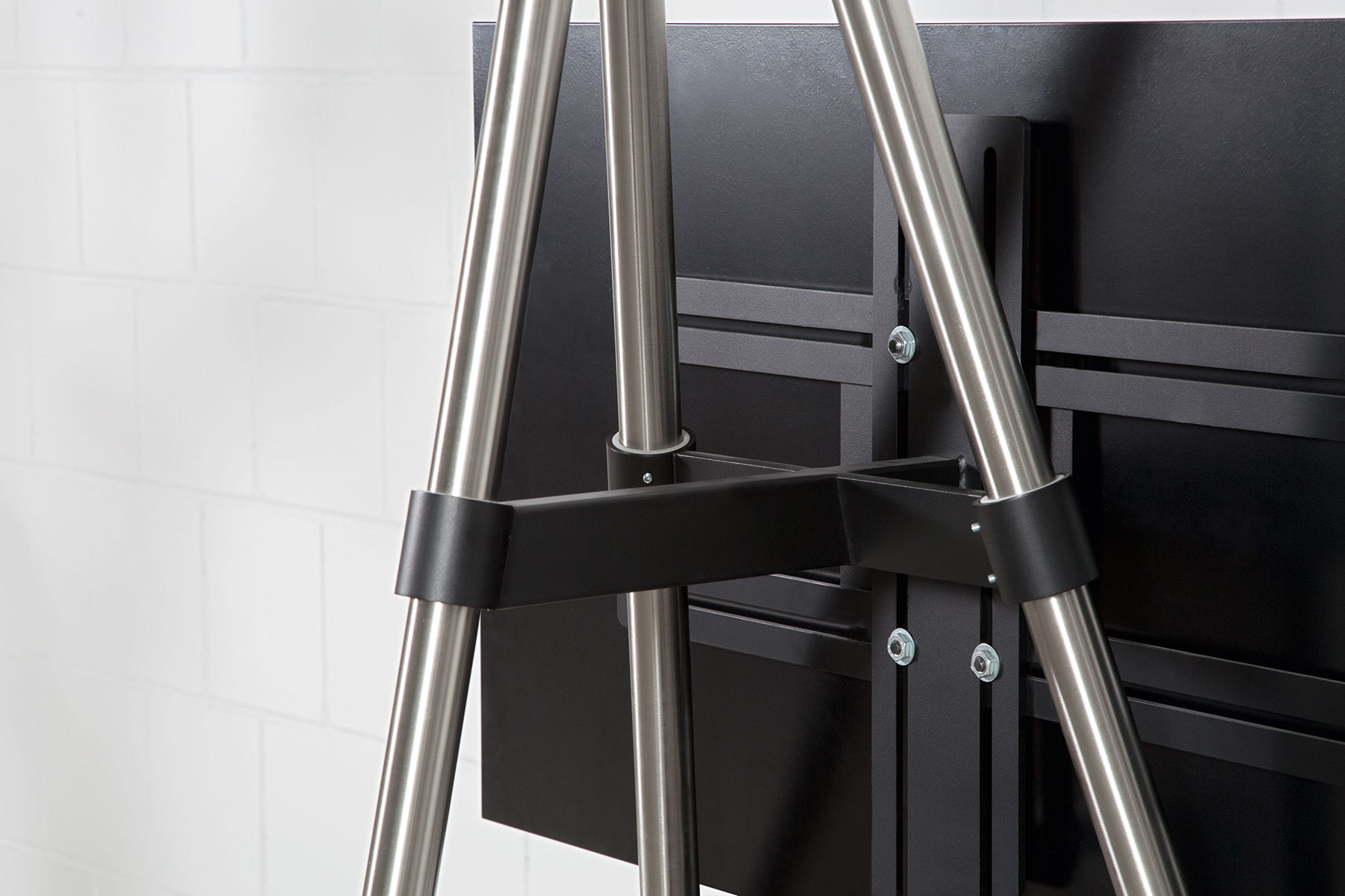 WISSMANN Design TV Standfuß / Ständer Tripod Dreibein ART130 Staffelei WISSMANN Design TV Standfuß / Ständer Tripod Dreibein ART130 Staffelei