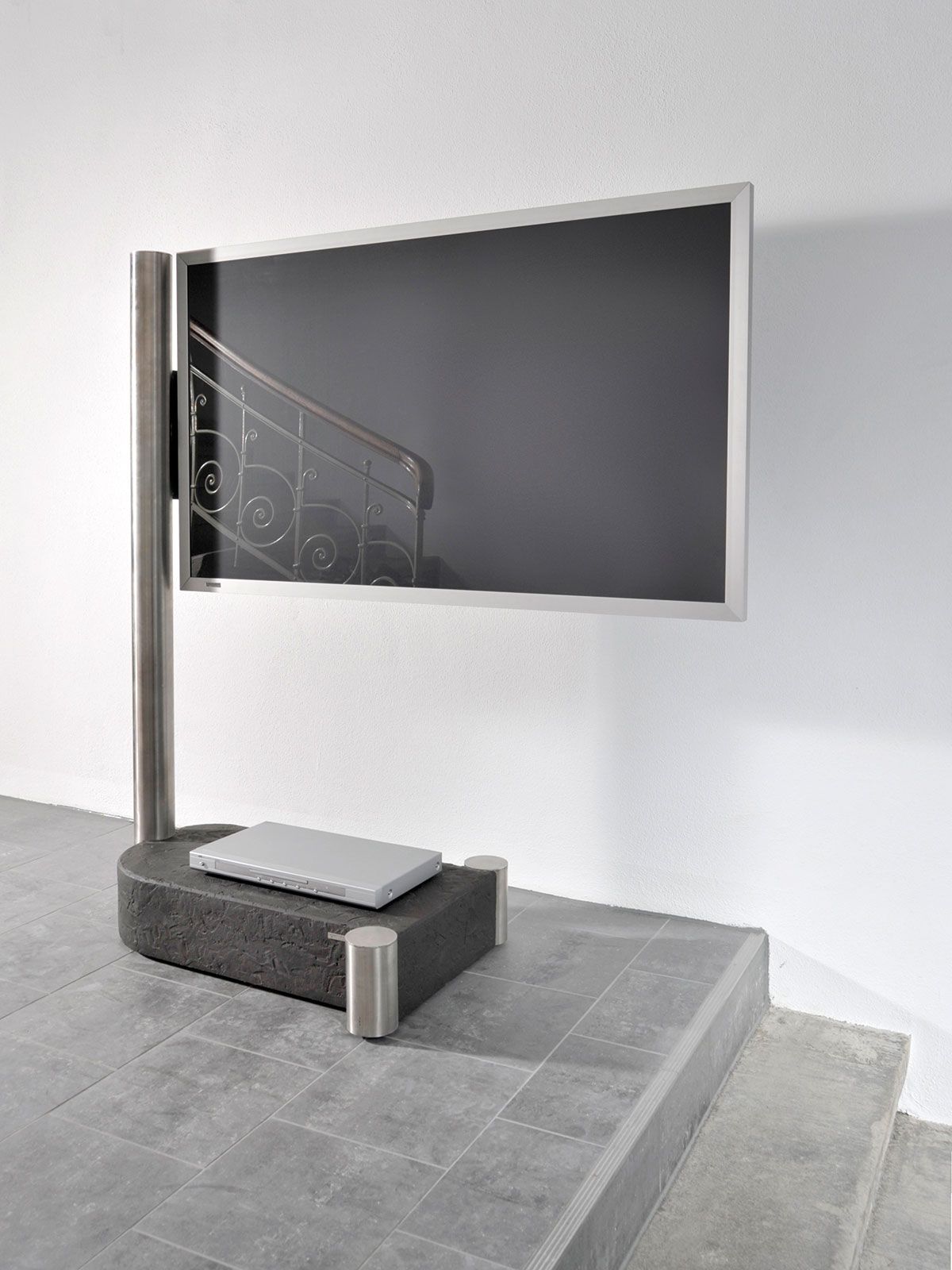 wissmann exklusiver Edelstahl TV Standfuß art110 | Living4Style Onlineshop